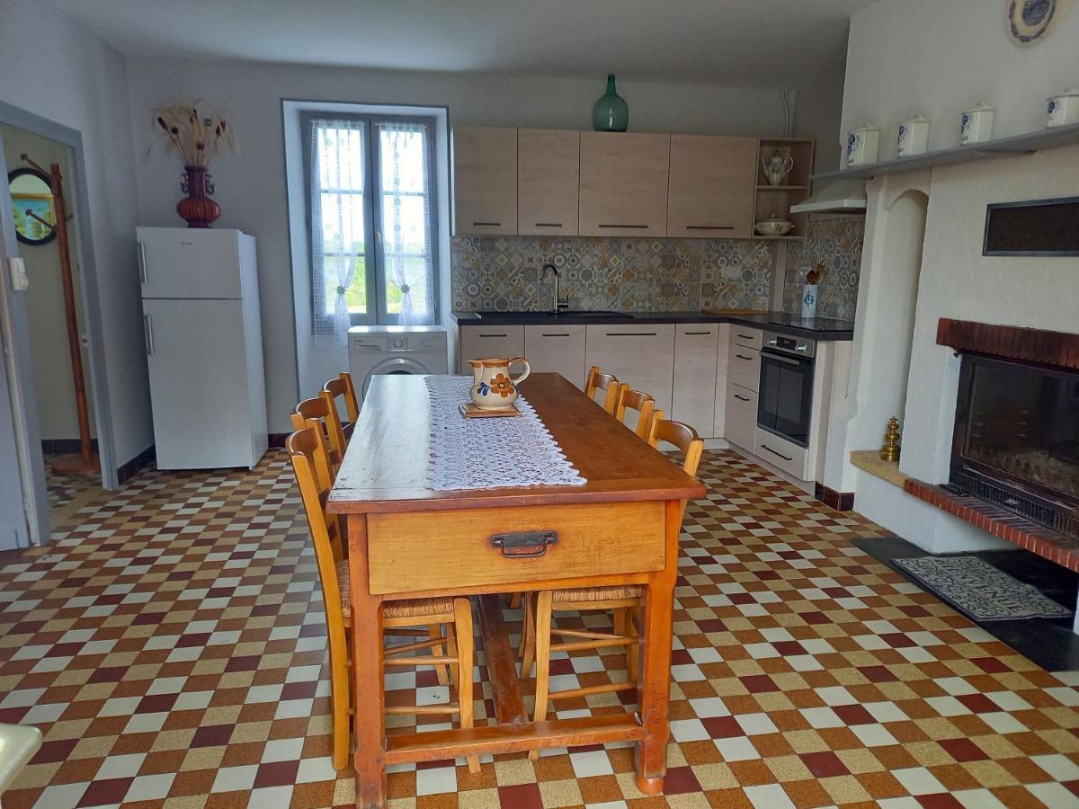 Gite De Bazeille Saint-Avit-Senieur Екстер'єр фото